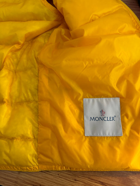 Moncler Gilet Gui vest size 3 yellow